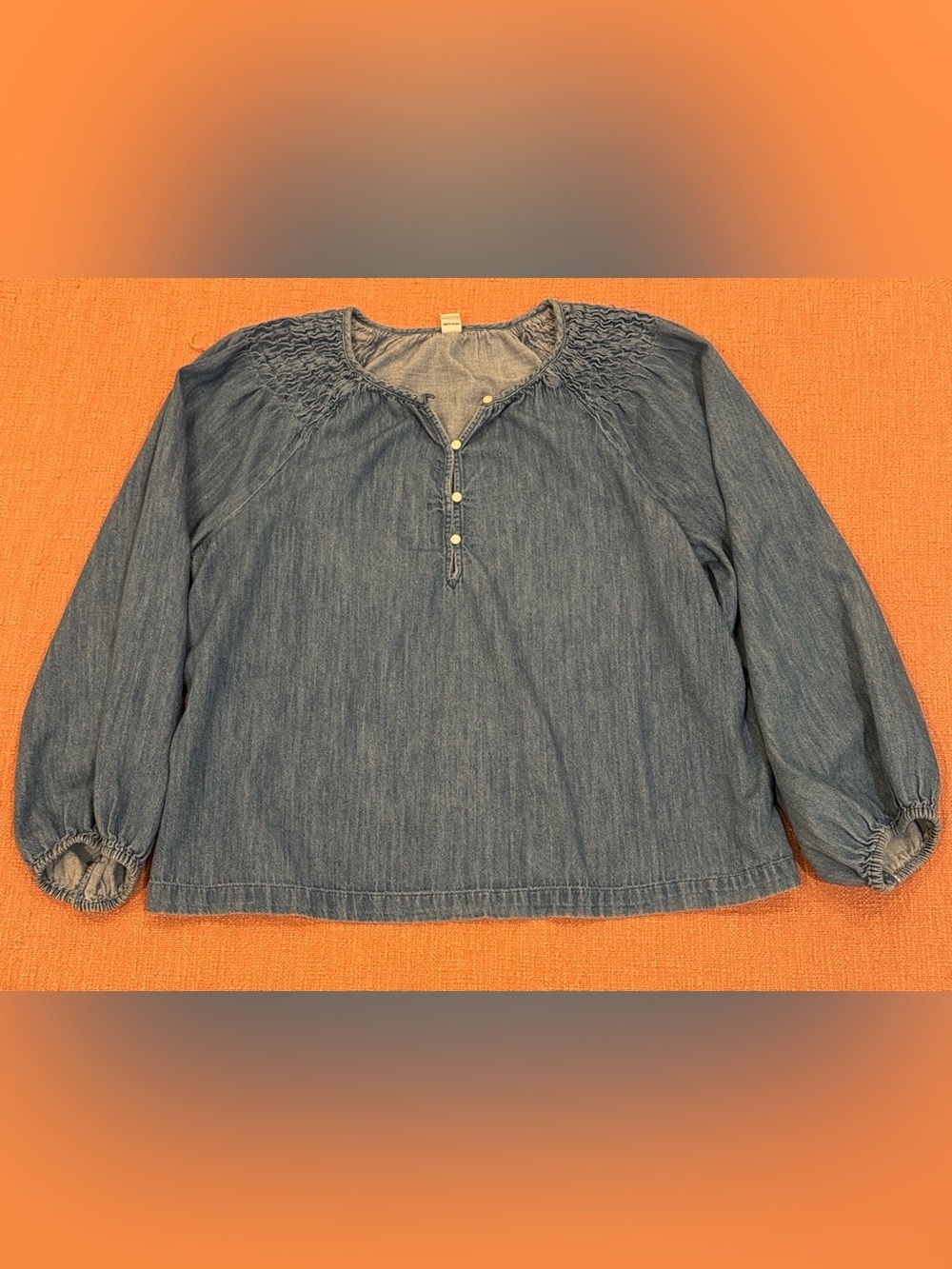 Wms med Blue Denim Peasant Blouse